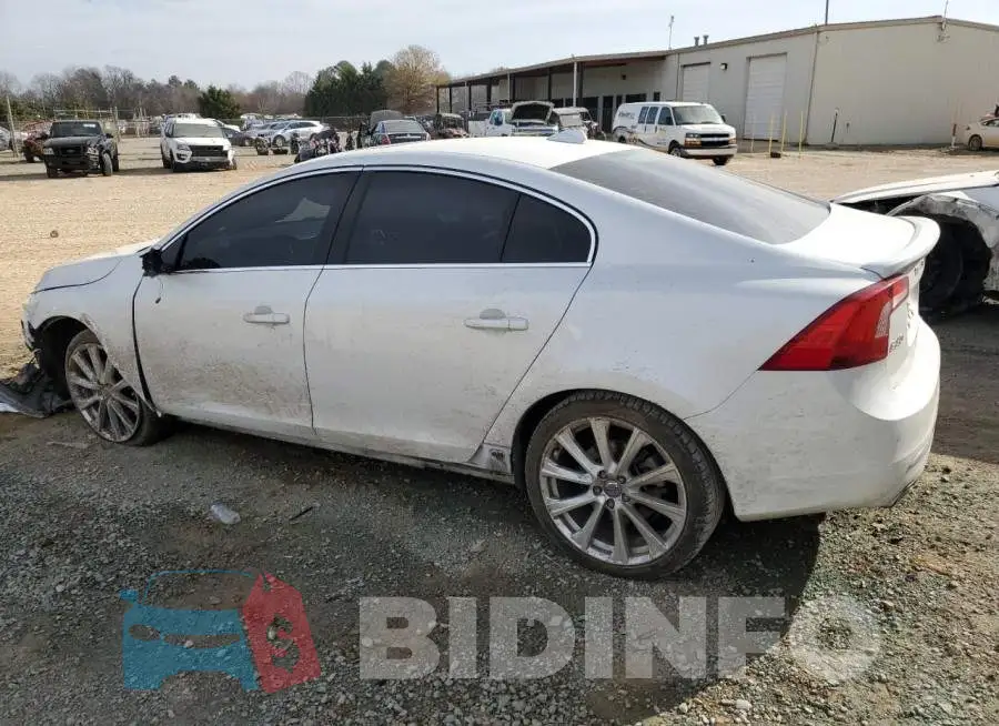 LYV402HK4HB153966 Photo# 2