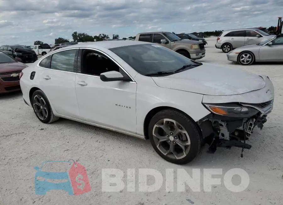 1G1ZD5ST6LF117270 Photo# 4