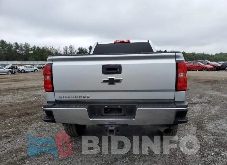 1GC1KSEG6KF257213 Photo# 6
