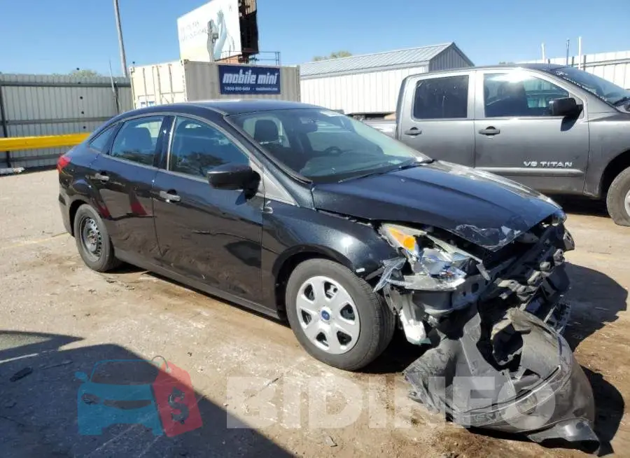 1FADP3E22FL269140 Photo# 4