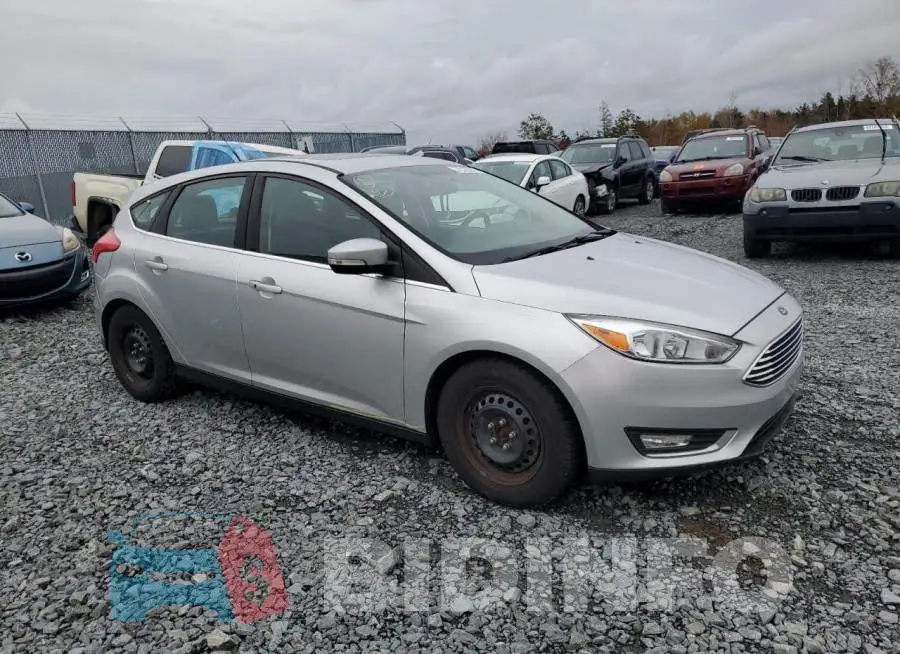 1FADP3N23HL326142 Photo# 4