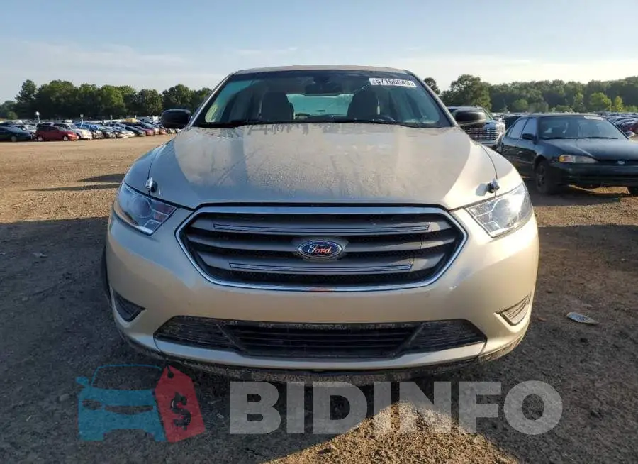 1FAHP2D89JG122879 Photo# 5