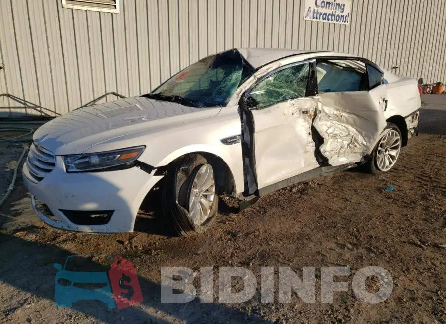 1FAHP2F82FG207325 Photo# 1