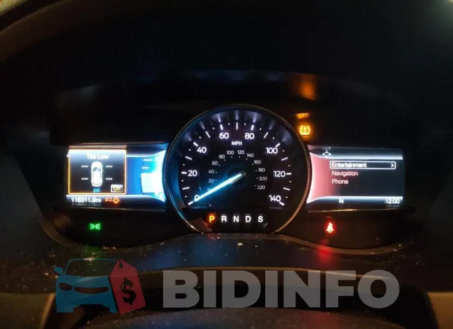 1FM5K8GT6JGB63951 Photo# 9