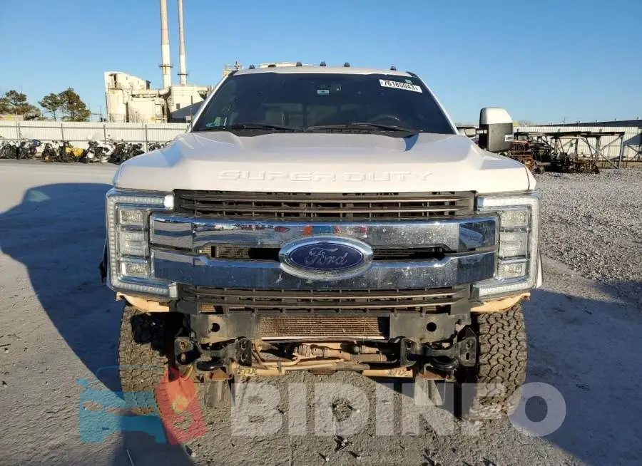 1FT8W3BT9HEB64887 Photo# 5