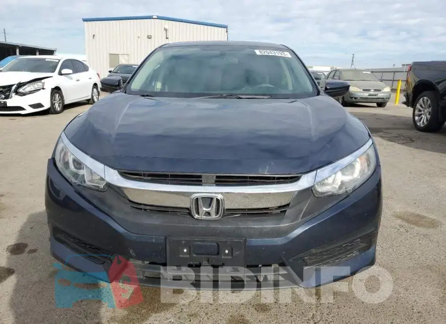 19XFC2F76JE208782 Photo# 5