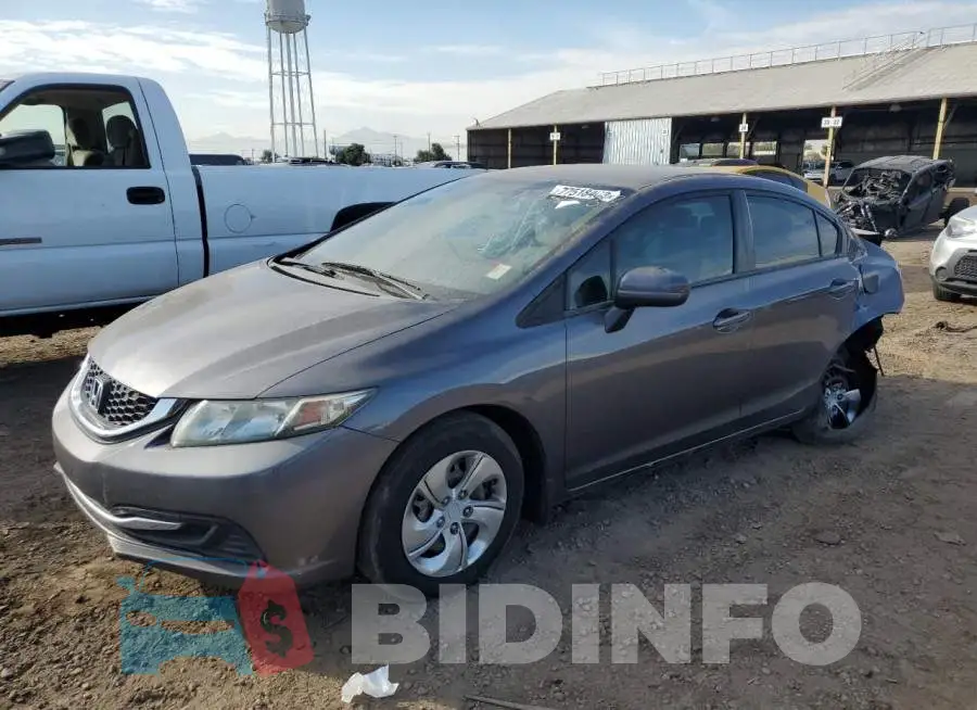 2HGFB2F57FH562826 Photo# 1
