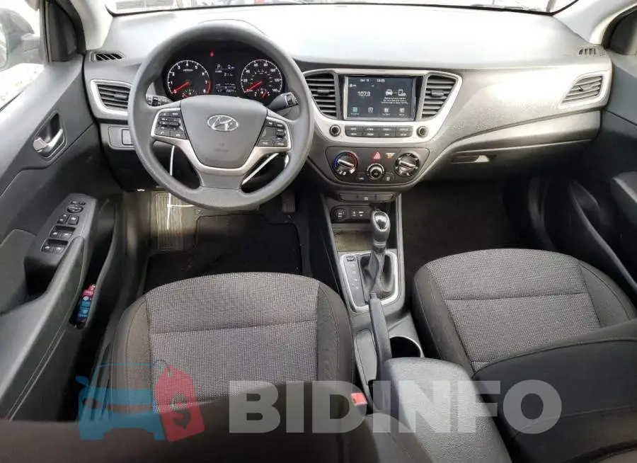 3KPC24A69NE172480 Photo# 8