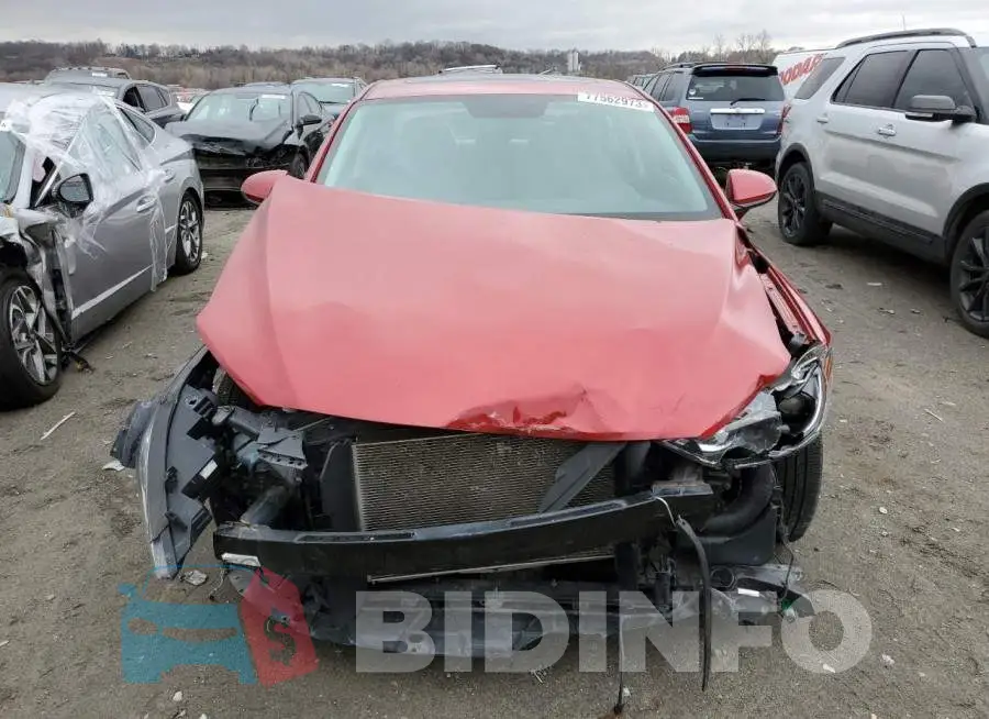 5NPD84LF6JH272882 Photo# 5