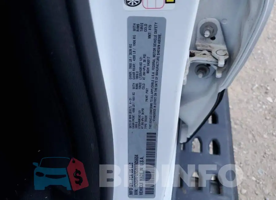 1C6SRFU95MN905604 Photo# 12