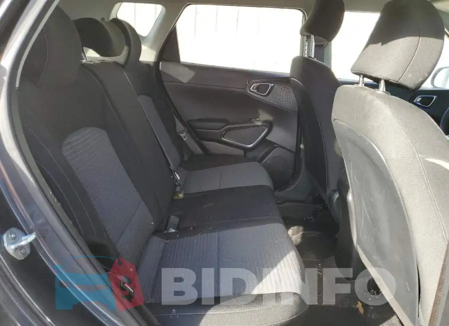 KNDJ23AU8M7793627 Photo# 11
