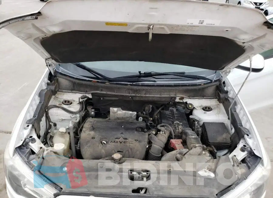 4A4AP3AU6FE036184 Photo# 11