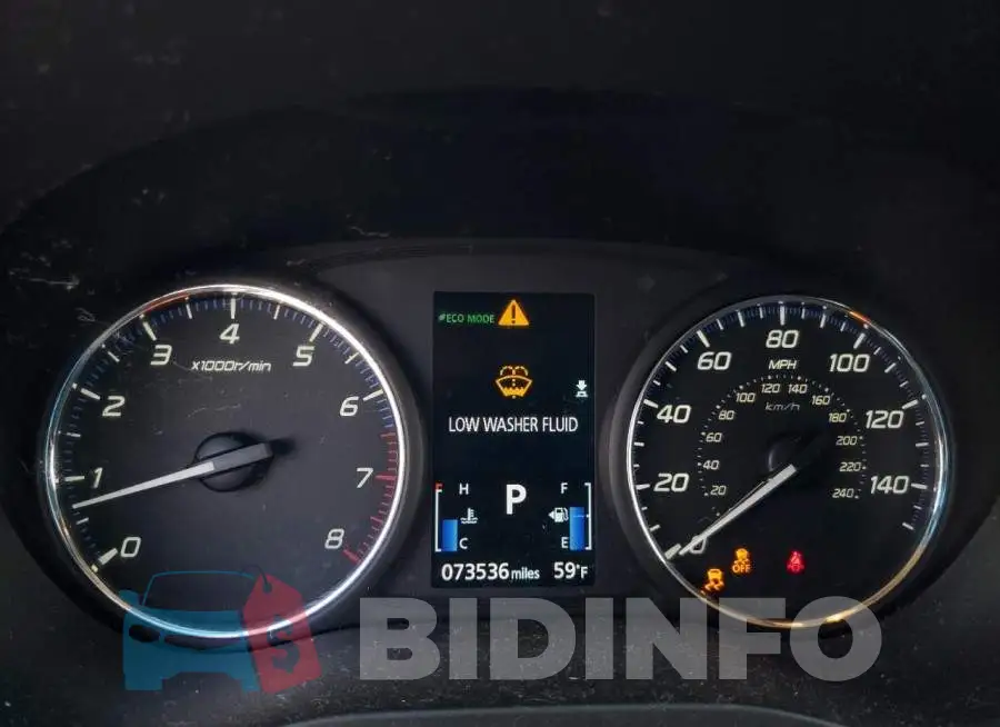 JA4AD2A34JZ062019 Photo# 9