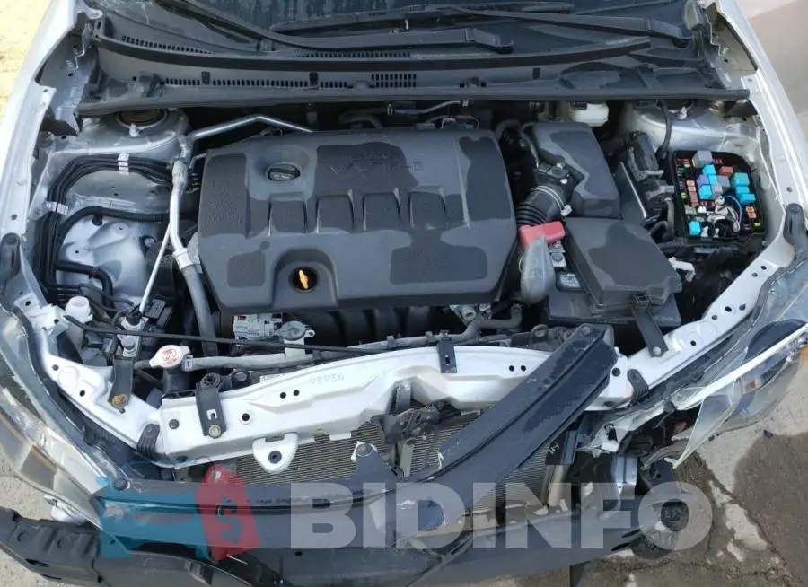 2T1BURHE0JC015753 Photo# 11