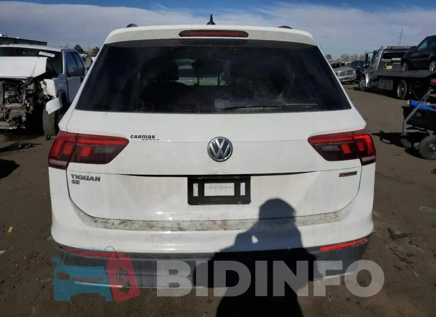 3VV2B7AX8KM118385 Photo# 6