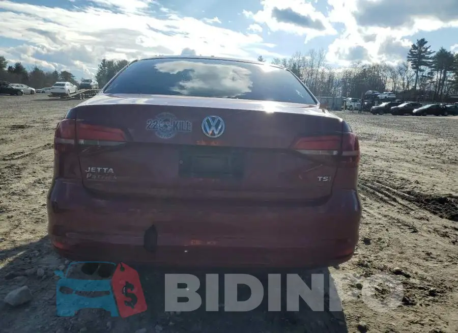 3VW167AJ2HM294512 Photo# 6
