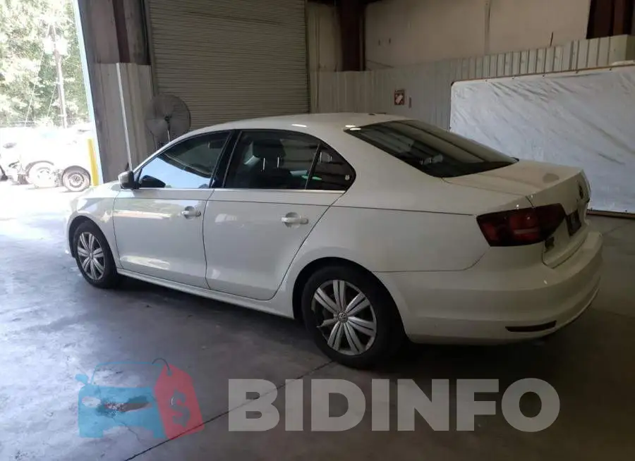 3VW2B7AJ7HM376011 Photo# 2