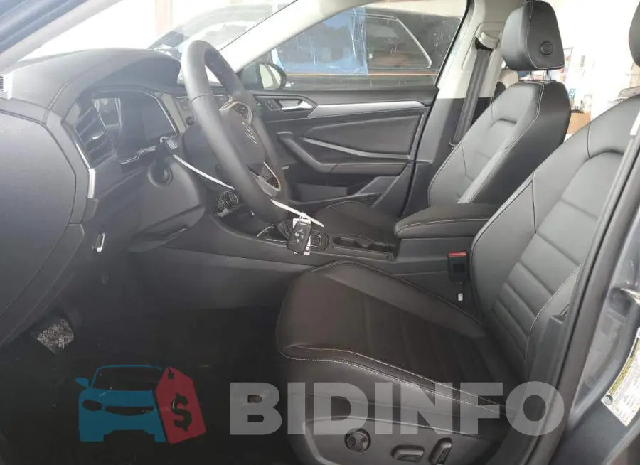 3VW7M7BU2PM004244 Photo# 7