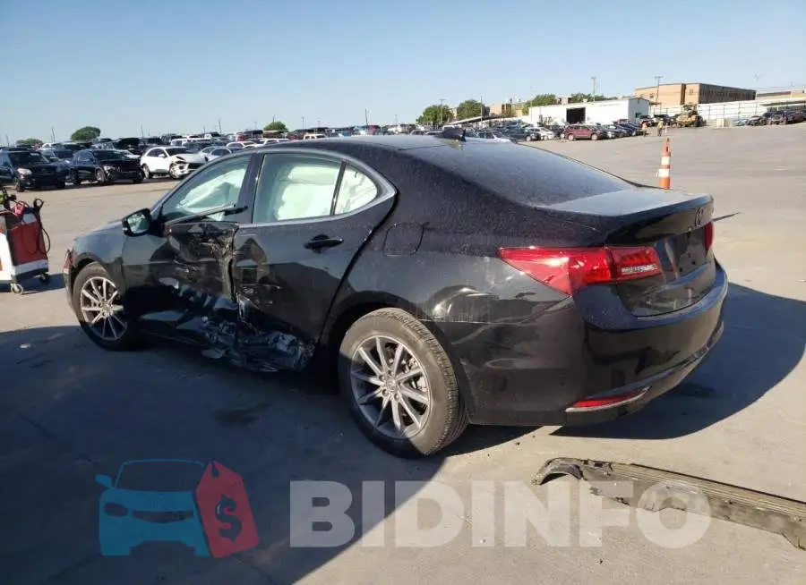 19UUB1F37KA007853 Photo# 2
