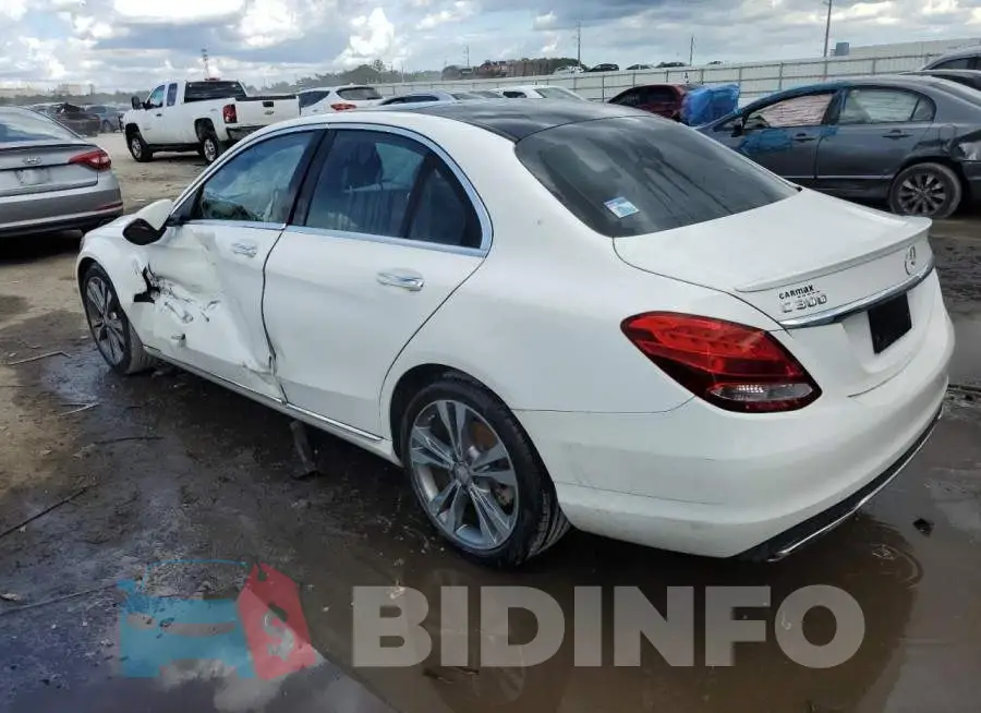 WDDWF4JB7GR147279 Photo# 2