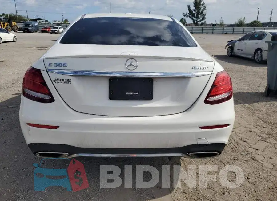 WDDZF4KB8HA102329 Photo# 6