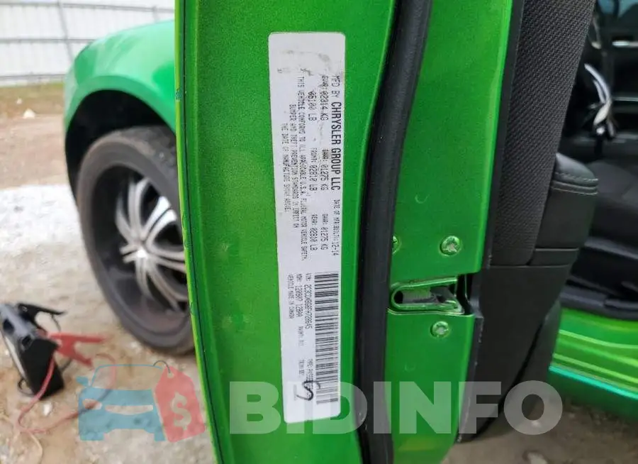 2C3CDXBG6FH728645 Photo# 12