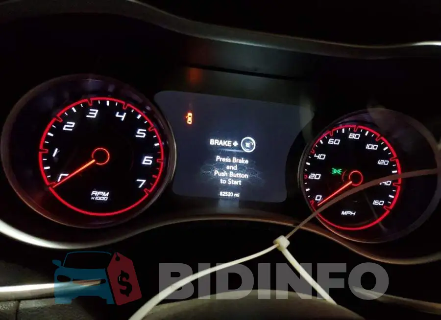 2C3CDXCT6GH246772 Photo# 9