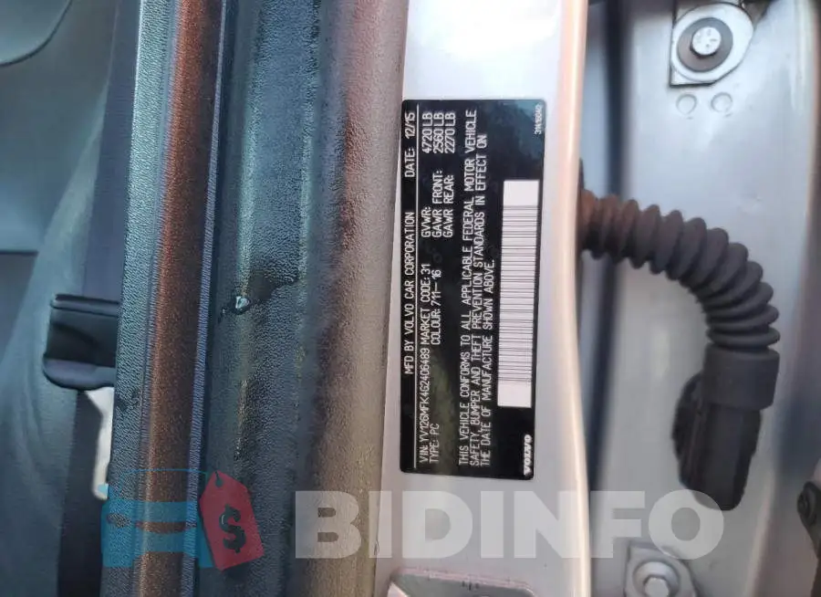 YV126MFK4G2406489 Photo# 12