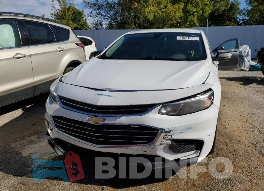 1G1ZB5ST5JF164535 Photo# 5