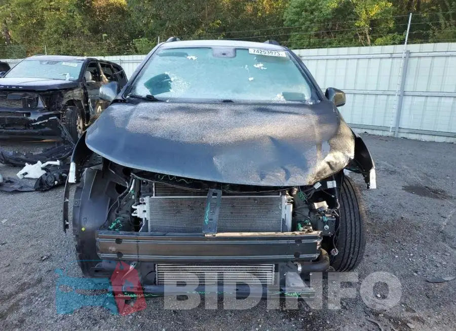 KL7CJLSB2JB723264 Photo# 5