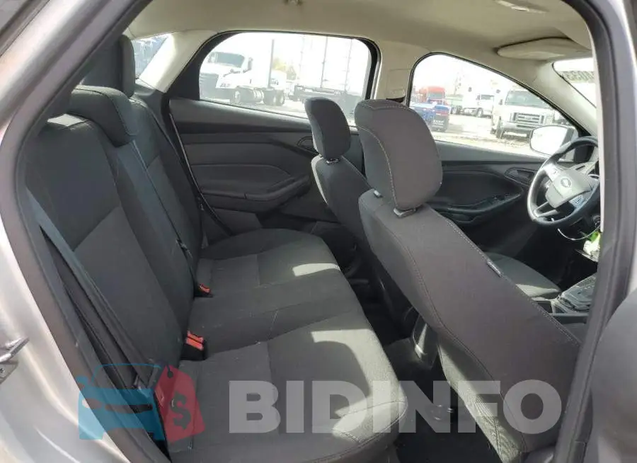 1FADP3E29JL204035 Photo# 10