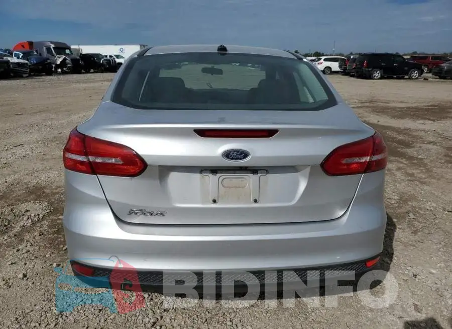 1FADP3E29JL204035 Photo# 6