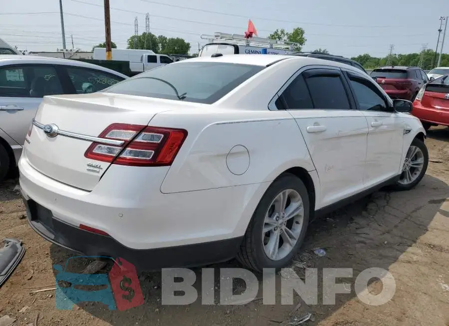 1FAHP2E90GG107266 Photo# 3