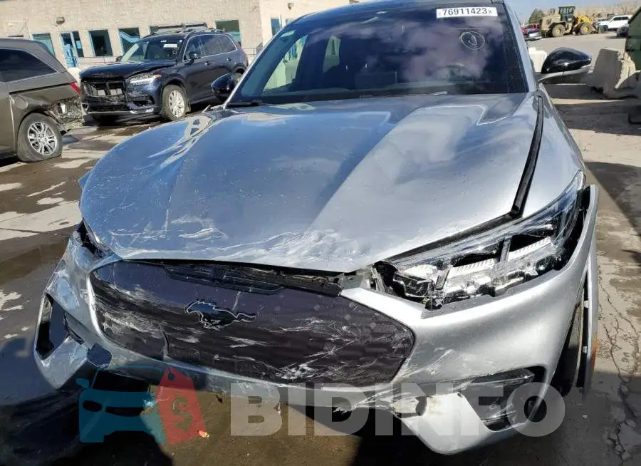 3FMTK4SE8MME03536 Photo# 5