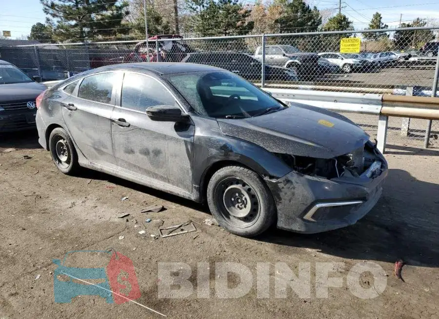 19XFC2F62KE001377 Photo# 4