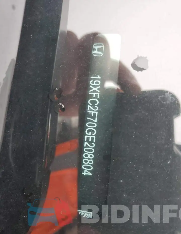19XFC2F70GE208804 Photo# 12