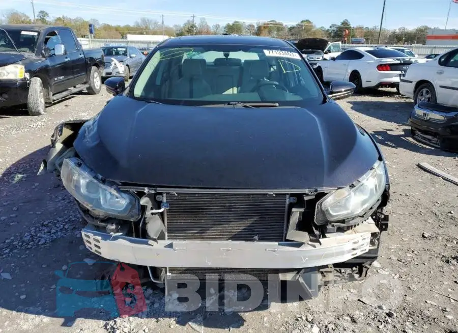 19XFC2F71GE071811 Photo# 5