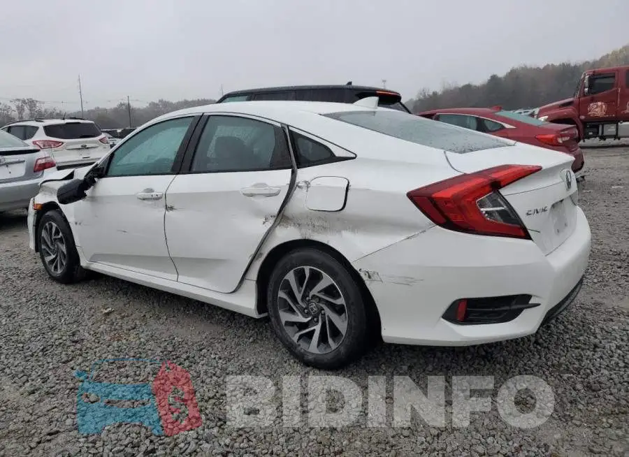 19XFC2F74JE208196 Photo# 2
