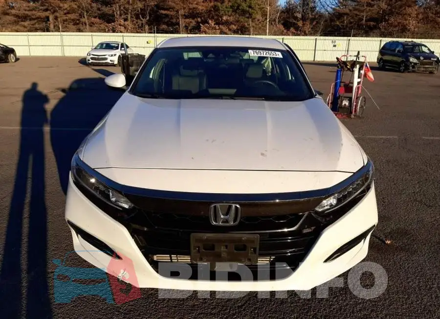 1HGCV1F35JA264463 Photo# 5