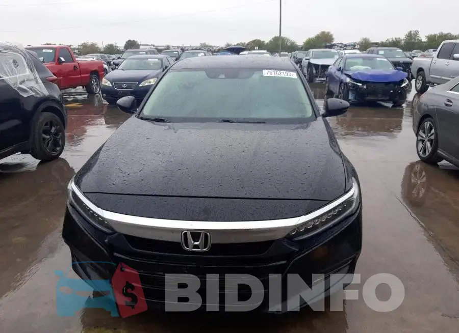 1HGCV2F99JA012984 Photo# 5