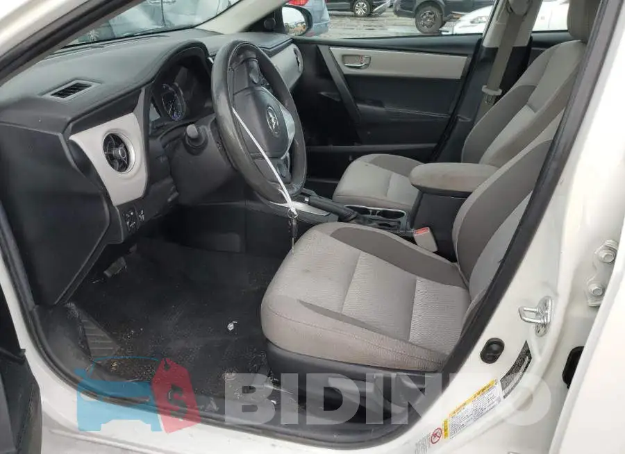 2T1BURHE6JC994193 Photo# 7