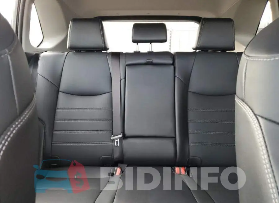 2T3C1RFV8PW280953 Photo# 10