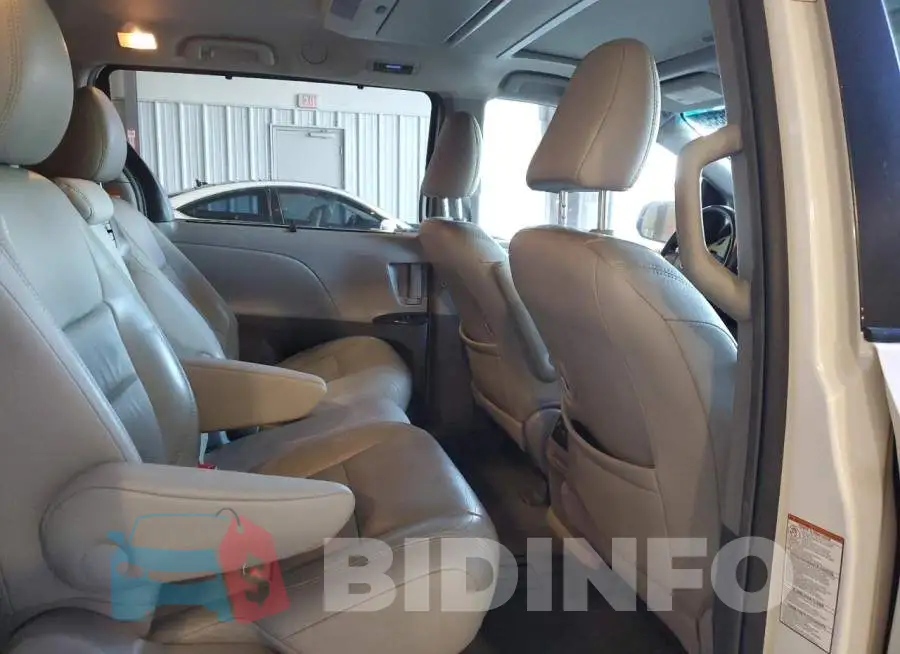5TDYK3DC3FS658548 Photo# 11