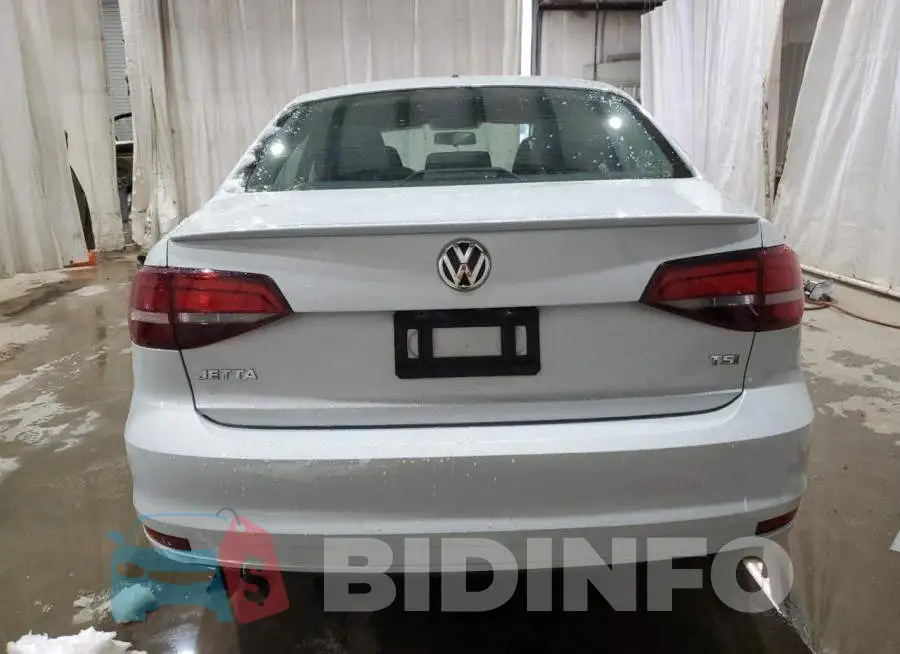 3VW2B7AJ5HM388349 Photo# 6
