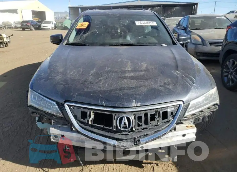 19UUB1F37FA025758 Photo# 5