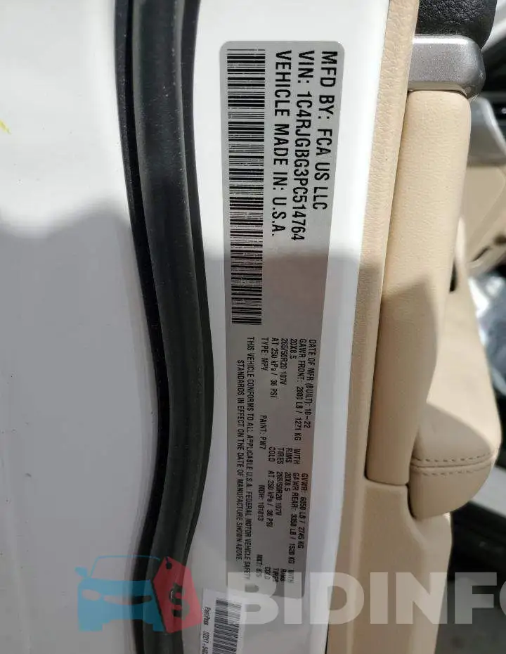 1C4RJGBG3PC514764 Photo# 13