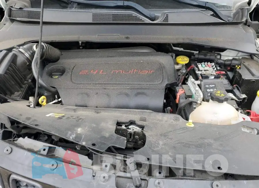 3C4NJDDBXLT171741 Photo# 12
