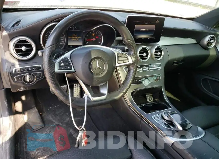 WDDWJ4JBXHF329754 Photo# 8