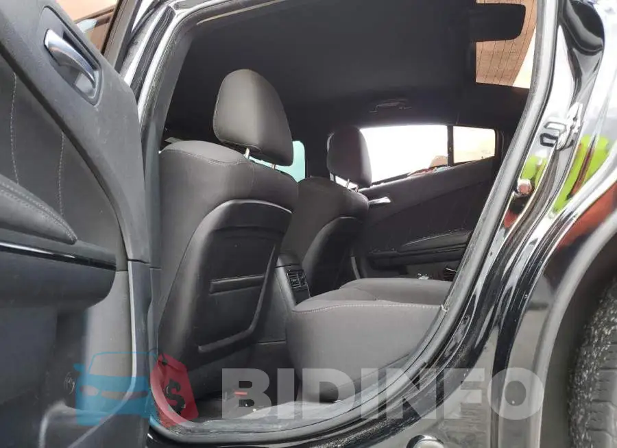 2C3CDXCT8KH501821 Photo# 10