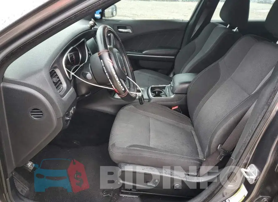 2C3CDXHG1FH722243 Photo# 7